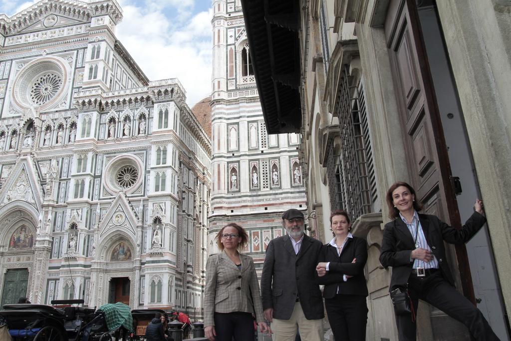 Apartments Cathedral View Florencia Exterior foto